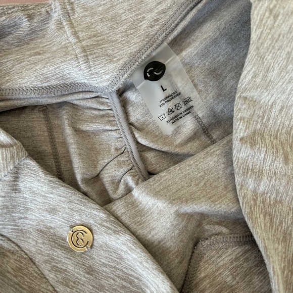 Stacci Athletics by Linn Lowes Nori Pocket Short - Large - Picture 4 of 4